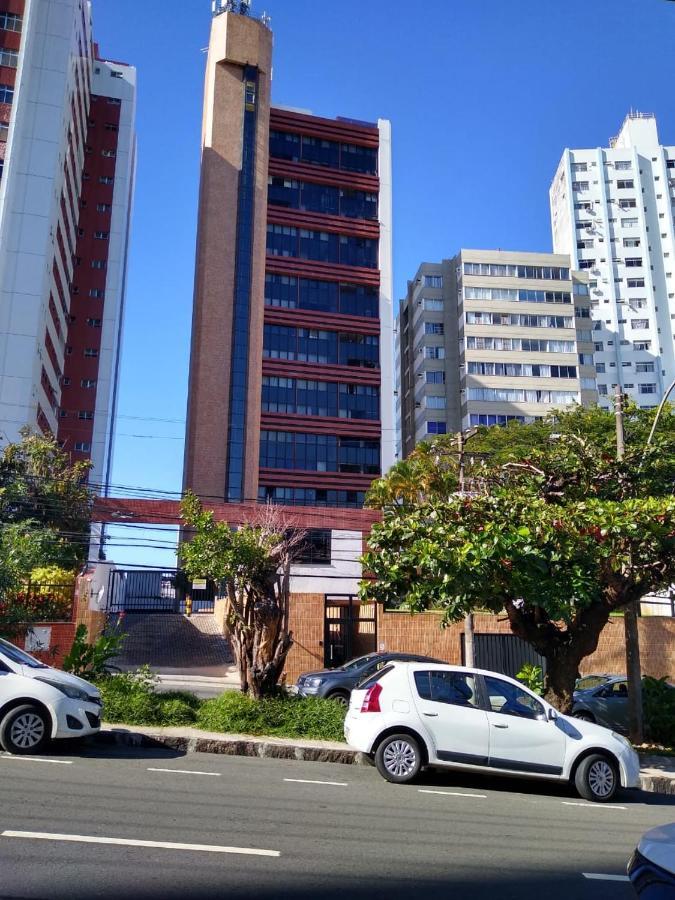 Condominio Barra Sammer Flat Салвадор Екстериор снимка