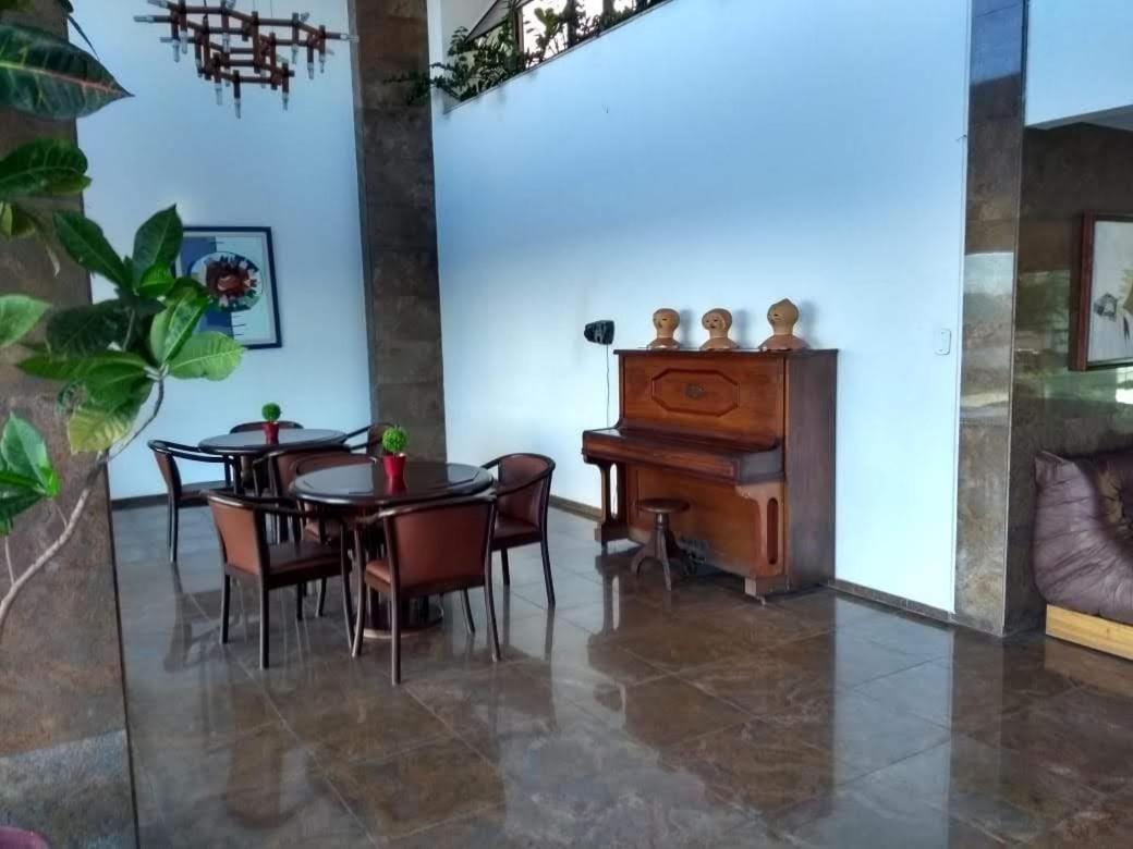 Condominio Barra Sammer Flat Салвадор Екстериор снимка