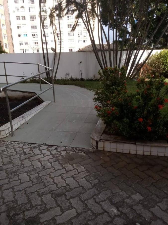 Condominio Barra Sammer Flat Салвадор Екстериор снимка